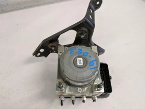 2017-2020 Honda Ridgeline Vsa Abs Pump Modulator Accumulator 57111-Tjz-A04 - Picture 1 of 5