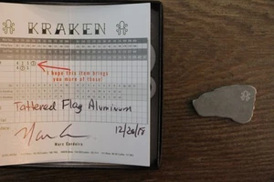 Marcador de bola de aluminio Kraken Tattered Flag - Imagen 1 de 2