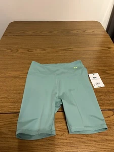 NWT Free Assembly Green Biker Shorts Sz Youth Medium (7-8) - Picture 1 of 16