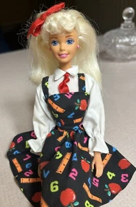 Vintage Barbie Puppe 1995 Lehrerin  - Bild 1 von 9