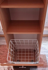 Kinderzimmer-Hochschrank mit Sammelfach - Bild 1 von 3