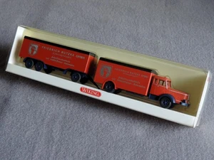 Wiking, 8913741, Lkw-Modell, Krupp Titan, Kofferhängerzug, Friedrich Butzke, 1:8 - Bild 1 von 4