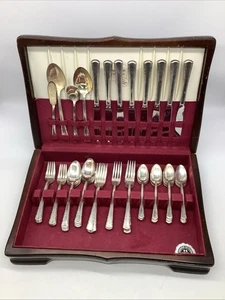 IS Holmes & Edwards Silverplate May Queen Lot Of 52 With Serving Pieces & Case - Picture 1 of 20