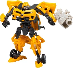 Hasbro Transformers Generations Universal Studios Revenge of the Fallen Bumblebe - Picture 1 of 6