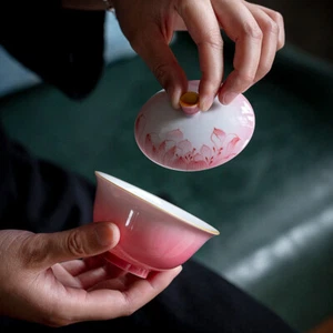 Handpainted Gaiwan Lotus Flower Print Porcelain Tureen With Lid For Lady 105ml - Picture 1 of 10