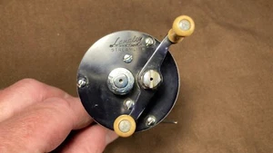 Carrete de pesca de torneo vintage Zebco Langley Streamlite modelo 310 raro - Imagen 1 de 10