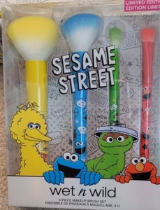 wet n wild Sesame Street Makeup Brush Set 4 Piece Limited Edition NIB - Picture 1 of 3