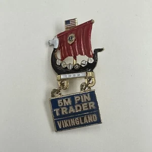 Pin Viking Land Lions Club 1989 pin 5M comerciante barco vikingo esmaltado - Imagen 1 de 3