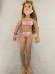 Vintage Hot Looks Chelsea Doll 1986 Mattel 46cm Soft Body Hard Head Pink Bracele - Foto 1 di 5