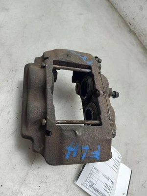 98-02 LEXUS LX470 4.7L 升 4WD AT DRIVER 侧前制动计算器  — 第 1/4 张图片