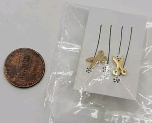 Scissors Earrings Pierced Small Goldtone BNIP - Picture 1 of 2