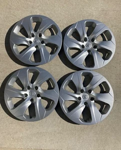 2019-2024 Toyota Rav4 17" inch OEM factory wheel covers (hubcaps) - Picture 1 of 4