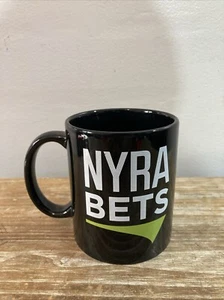 Nyra Bets Tasse Schwarz Vintage - Bild 1 von 4