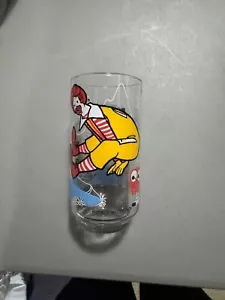 1977 Vintage Ronald McDonald McDonalds Collectible Glass - Picture 1 of 6