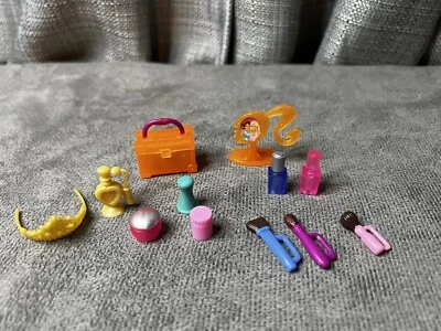 Mattel Barbie Doll Accessory MAKE UP Compact Diorama Vanity Nail Polish Crown - Image 1 of 4