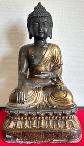 Rare Partially Gilded Bronze  Buddha from Nepal - Mid 20th Century - Picture 1 of 10