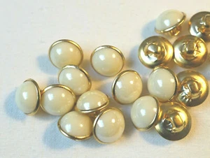 4x Ösen Knöpfe 10mm Rund Metall Gold Weiß Kunststoff Knopf Ösenknopf Elfenbein - Picture 1 of 3
