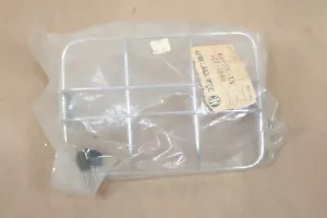 Nuevo NOS Honda ATC 185 Faro Cabeza Luz Protector Cubierta Metal Cromo - Imagen 1 de 4
