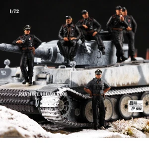 Comandante auto blindate tedesche scala 1/72 figura giocattoli (esclusi carri armati) - Foto 1 di 7