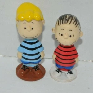 LINUS & SCHROEDER Peanuts 2 inch tall Cake Topper FIGURES - Picture 1 of 1