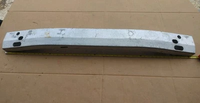 04-09 Barra de refuerzo de parachoques delantero Lexus RX330 RX350 RX400h USADA Foto 1 de 4