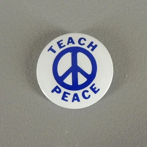 Teach Peace WILPF Women's Int'l League Peace & Freedom Anti-War Pinback Button - Bild 1 von 5