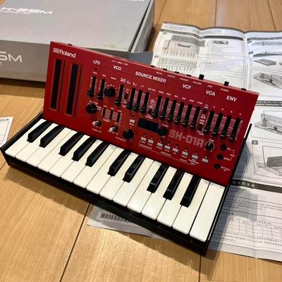 Roland SH-01A Synth Modul Synthesizer + K-25m Keyboard selten - Bild 1 von 4