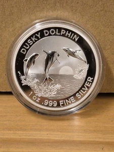 2022 Australian Dusky Dolphin 1oz Silver Bullion Coin In Capsule - RAM - Picture 1 of 2