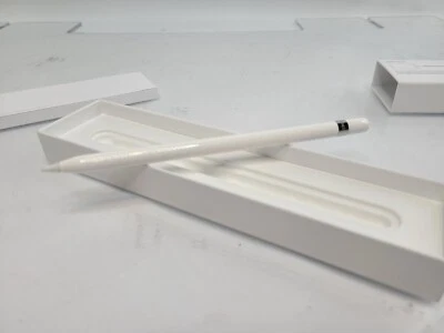 Apple Pencil 1st Generation - MK0C2AM/A - Premium condition - Limited use - Image 1 of 4