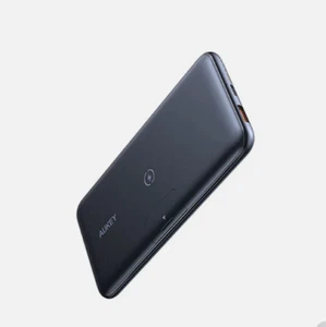 AUKEY PB-WL02 10,000mAh Wireless Power Bank | 15W Qi | Ships from Canada - Picture 1 of 7