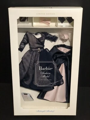 2002 Barbie Silkstone Midnight Mischief Fashion Model Collection Doll Clothes - Image 1 of 4