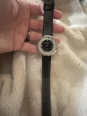 Reloj de cuarzo Peugeot Diamante para mujer tono plata cristales flotantes Foto 1 de 4