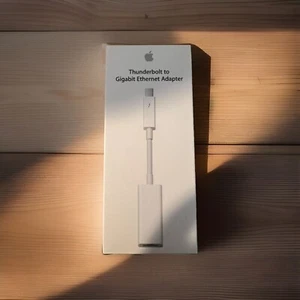 Apple A1433 Thunderbolt to Gigabit Ethernet Adapter - MD463LL/A - Photo 1/2