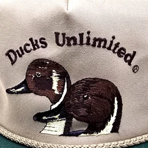 Gorra para hombre Ducks Unlimited DU beige verde ala talla única ajustable con cierre a presión - Imagen 1 de 9
