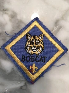 Cub Scout Bobcat Rang Uniform Hemd Tasche Patch blau gelb bestickt BSA MR - Bild 1 von 2