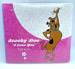 Scooby-Doo "Te amo" - Guía de Estilo - 1999 Raro - Difícil de Encontrar Completo 1 CD NUEVO SELLADO - Imagen 1 de 8