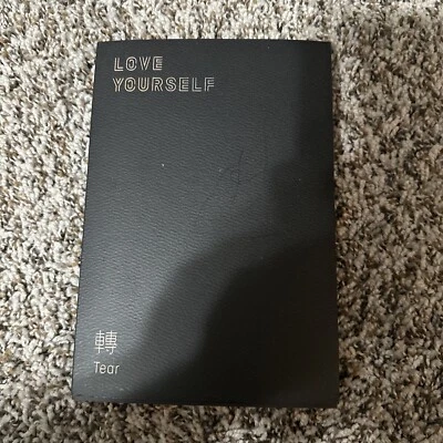 BTS Love Yourself Tear R Version Album Foto 1 de 4