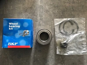 kit roulement de roue SKF VKBA 1495 volvo 460 L 480 E 440 K - Imagen 1 de 2