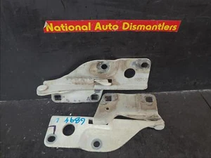 NISSAN NAVARA BONNET HINGE/STRUT D40 (VIN VSK), HINGES (PAIR), 09/05-08/15 05 06 - Picture 1 of 2