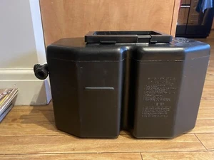 Polytank Cold Water Tank 4 Gallon / 15 Litres 18 X 12 X 12 - Picture 1 of 6
