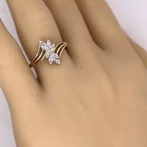 Diamond 9ct Yellow Gold Dress Ring - Picture 1 of 10