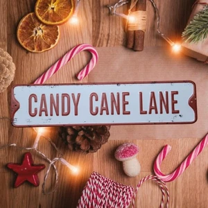 CANDY CANE LANE- XMAS VINTAGE RETRO STREET SIGN- RUSTIC XMAS-RED & WHITE - Picture 1 of 3