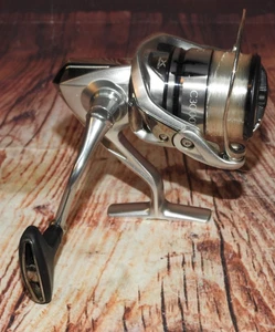 Shimano Stradic C3000XG -L Spinnrolle - Bild 1 von 12