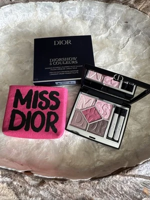 Diorshow 5 Couleurs LIMITED EDITION MISS DIOR GRAFFITI LOGO 862 SHOCKING PINK - Image 1 of 4