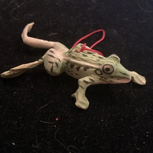Vintage Hand Carved DriftWood Frog / Toad Ornament - Picture 1 of 5
