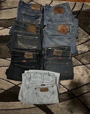 Wrangler Cowboy Cut Western20x Men’s Jeans Lot/bundle (32x30) READ DESCRIPTION - Image 1 of 4