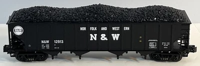 MTH Norfolk & Western 4-Bay Hopper With Coal Load Premier O Scale #12913 N&W - Image 1 of 4