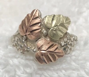 Anillo de plata de ley Black Hills oro enredaderas y hojas - Imagen 1 de 10