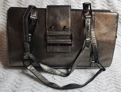 Bolso de Hombro GUESS G De Colección Cuero Sintético Metal GunMetal/Estaño Cartera Y2K GuC Foto 1 de 4