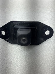 22011 Toyota Avalon Rear View Backup Camera 86790-41010 OEM - Picture 1 of 5